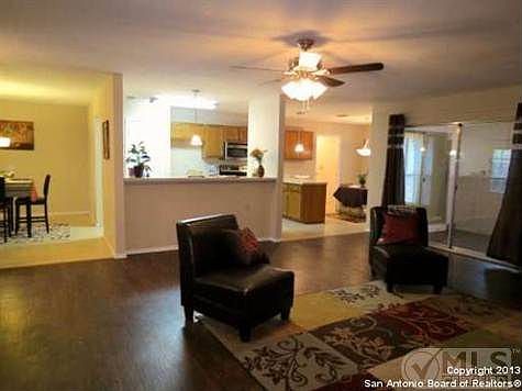 3rd image of 3921 Cedar Ct