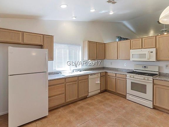 3rd image of 4401 Ivory Jade Ave