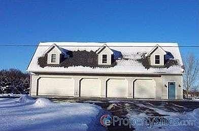 1st image of 5825 E South Ave