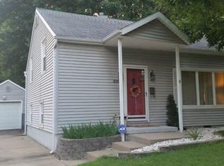 5338 Woodson St, Mission, KS 66202