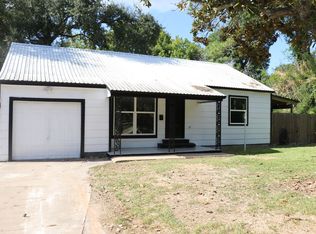1206 Montgomery St, La Marque, TX 77568