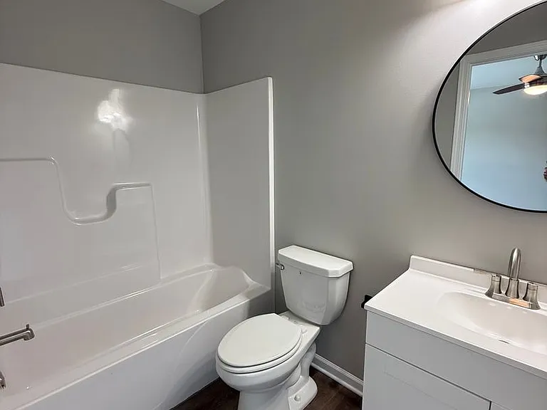 1301 McKee St — Photo 15