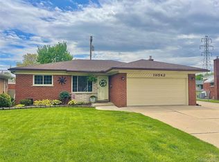 14042 Arden Ave, Warren, MI 48088