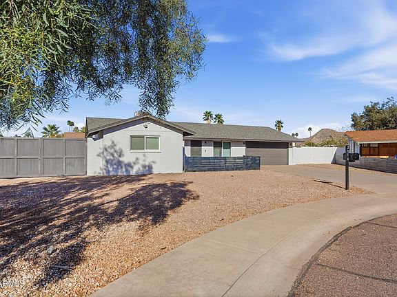 2nd image of 2914 E CACTUS Road