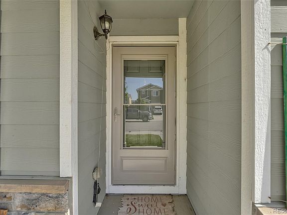 4th image of 47349 Lily Avenue