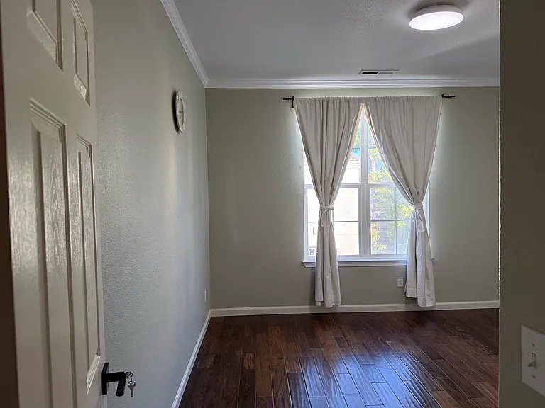 5822 Chambertin Dr — Photo 25