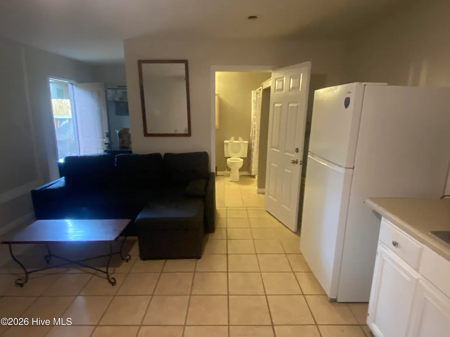 1 bed, 1.0 bath, $775 — Photo 1