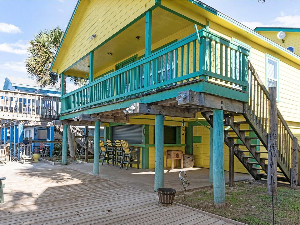 1st image of 1321 Bay St