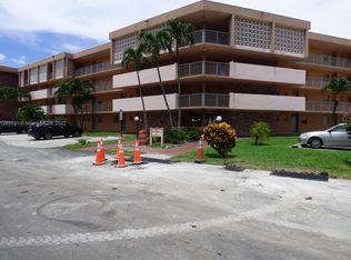 3001 NW 46th Ave APT 402, Lauderdale Lakes, FL 33313