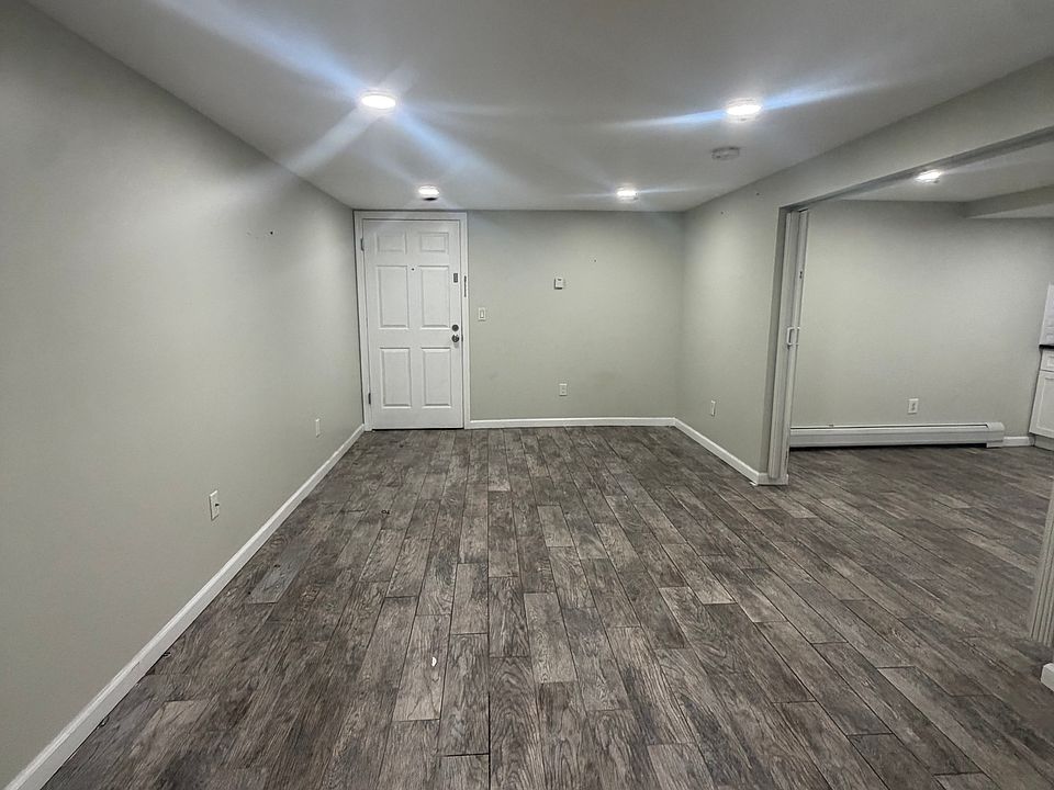 1st image of 255 E 21st St #1A