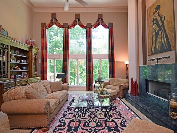 5th image of 12379 Gaines Way