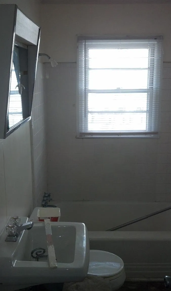 2 bed, $1,595 — Photo 2