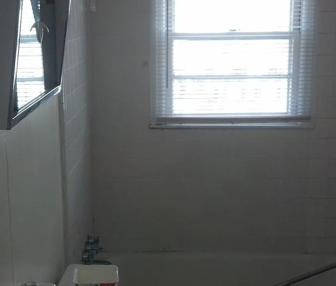 703 S Chapman St #HOUSE — Photo 2