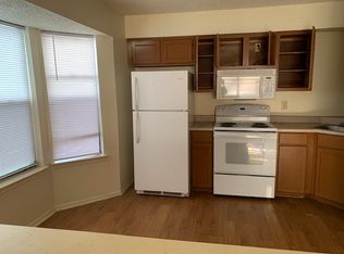 6346 Cambridge Dr APT 2, San Antonio, TX 78218