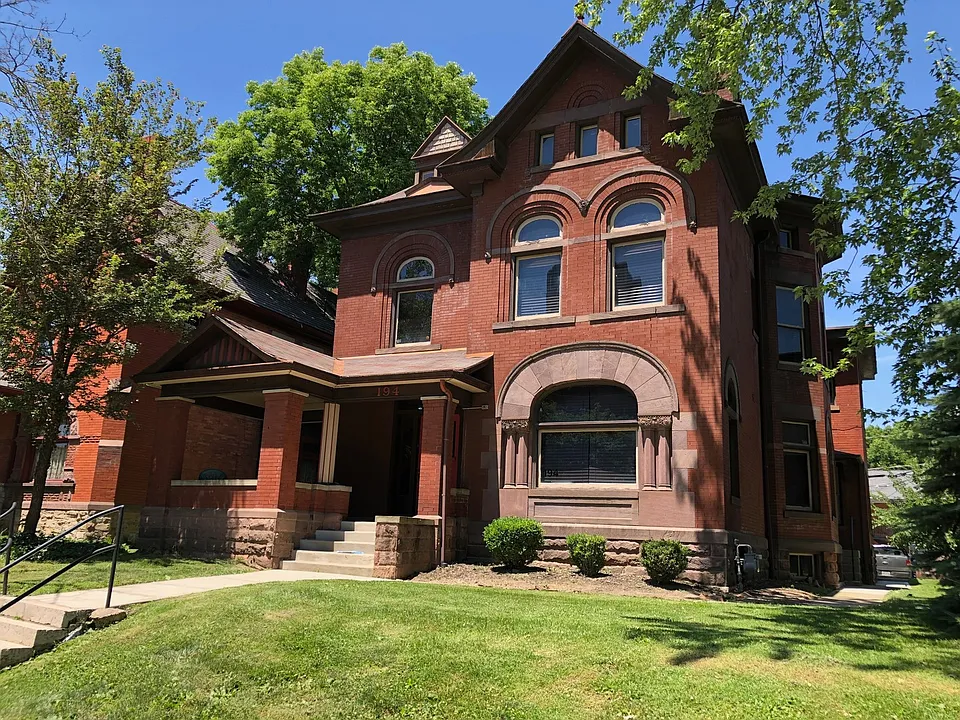 King Ave 194 CR
