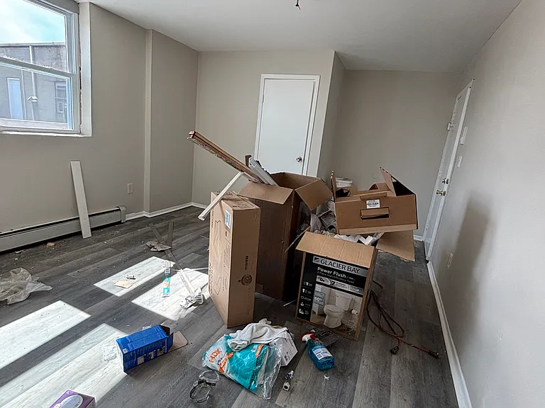 Springfield Ave — Photo 1