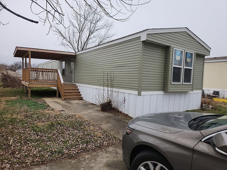 1st image of 2125 Pacific Dr