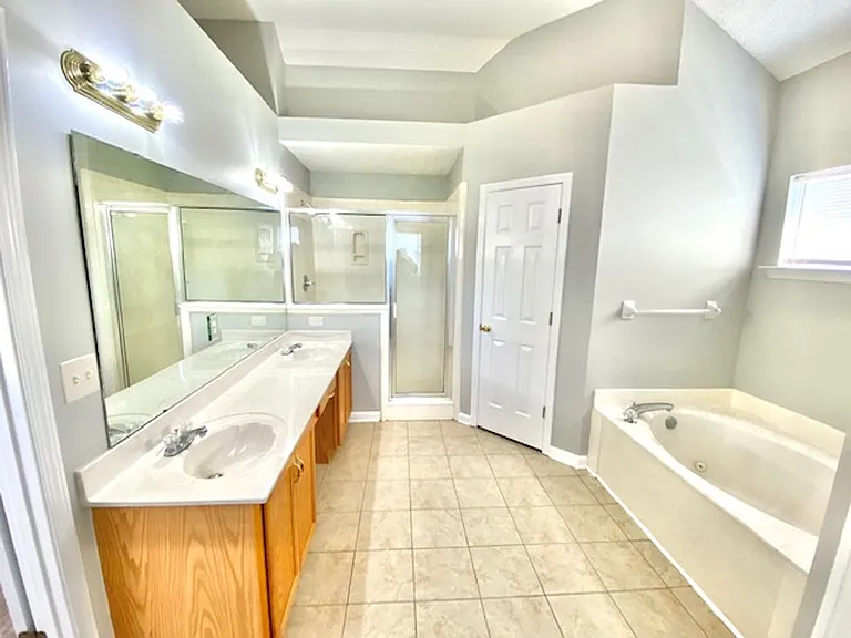 9035 Weeping Cherry Ln — Photo 10