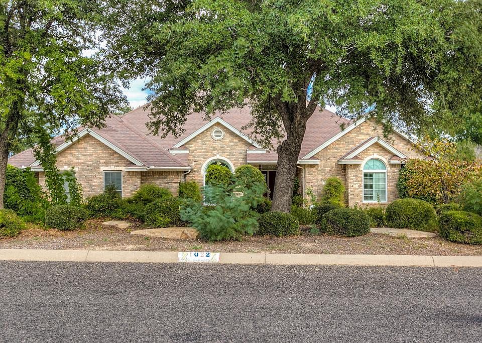 1st image of 1022 Ashford Dr