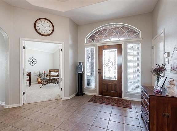 4th image of 300 Trailridge Dr