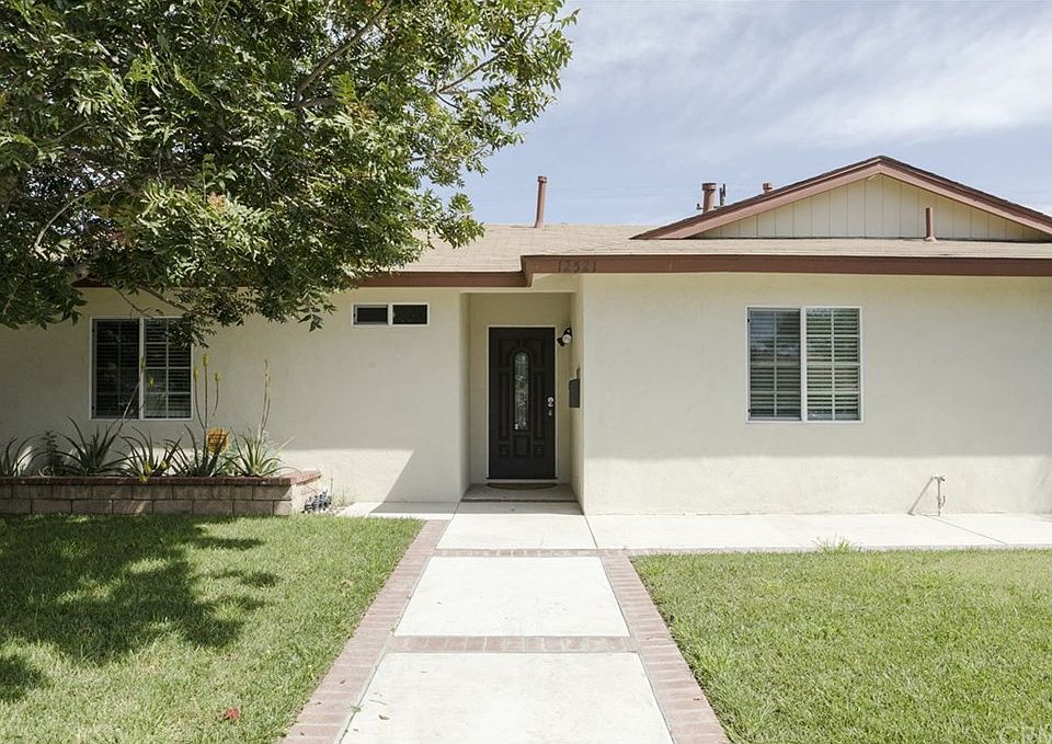 12521 Trask Ave Garden Grove CA 92843 Zillow