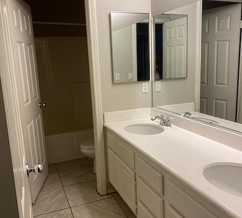5th image of 35451 Date Palm St