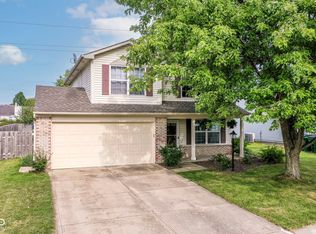 17823 Gasparilla Ct, Westfield, IN 46062