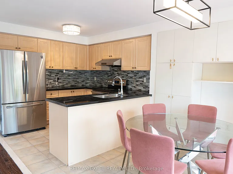 118 Redkey Dr — Photo 8
