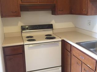 Parkway Manor Apartments, Alliance, OH 44601