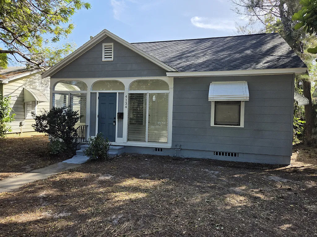2 bed, 950 sqft, $1,950 — Photo 2