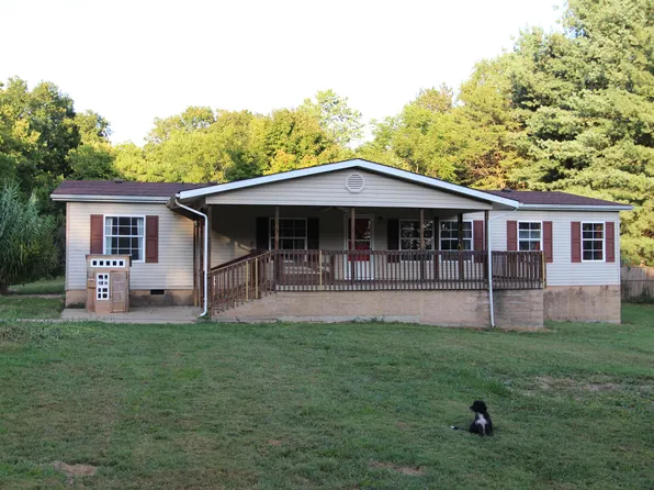 82 Adams Ln, Frankfort, KY 40601