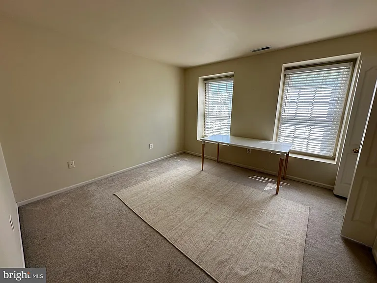 28405 Pinehurst Cir — Photo 25
