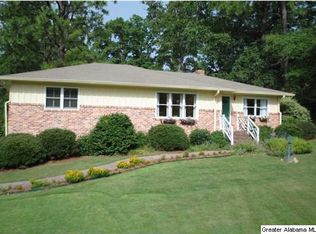 1200 Overland Dr, Vestavia, AL 35216