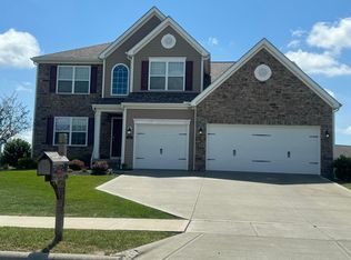 242 Mannaseh Dr W, Granville, OH 43023