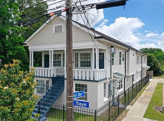2nd image of 740 Thayer St #2A