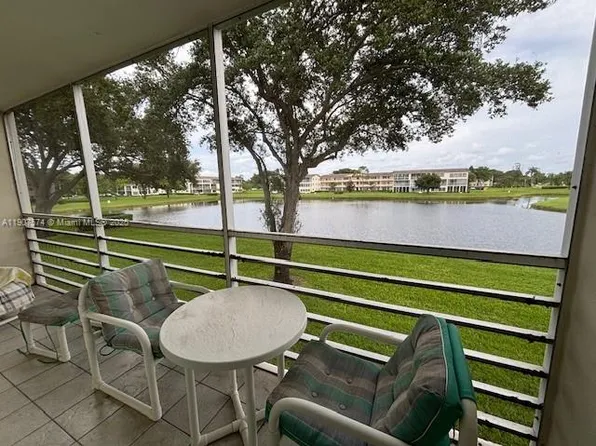 227 Preston E #227-F, Boca Raton, FL 33434