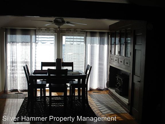5th image of 8245A Lake Shore Dr