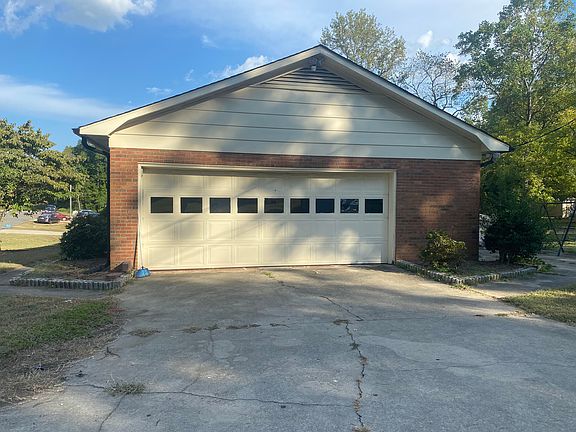 3rd image of 1510 Jamaica Rd