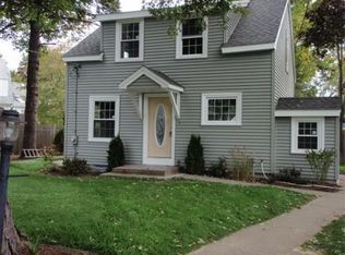 21R Hart Pl, Woburn, MA 01801