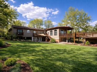 5588 Pioneer Rd, Boulder, CO 80301