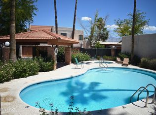 1949 N Swan Rd UNIT 30, Tucson, AZ 85712