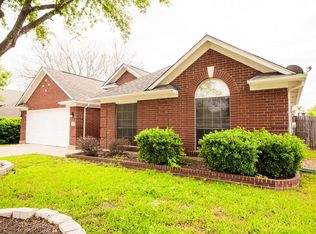 807 Point Run Dr, Pflugerville, TX 78660