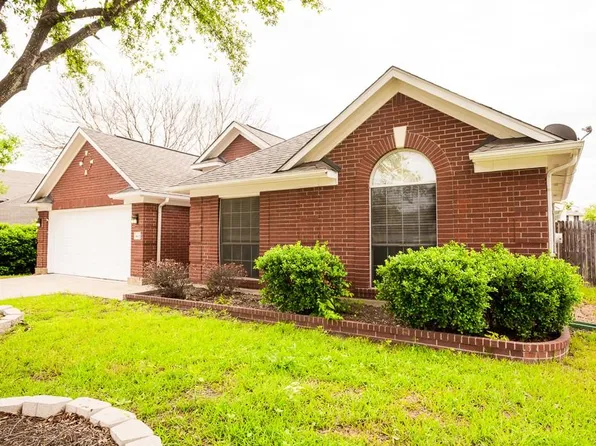 807 Point Run Dr, Pflugerville, TX 78660