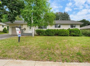 809 Flora Ln, Madison, WI 53714
