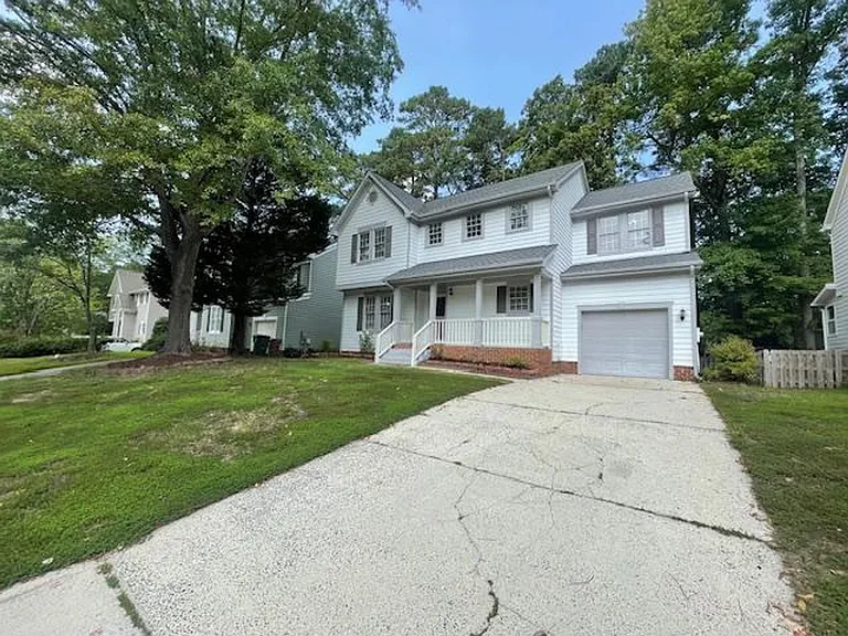 210 Silk Hope Dr — Photo 2