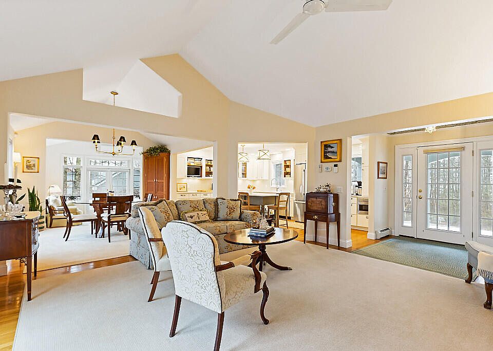 1st image of 44 Island View Lane