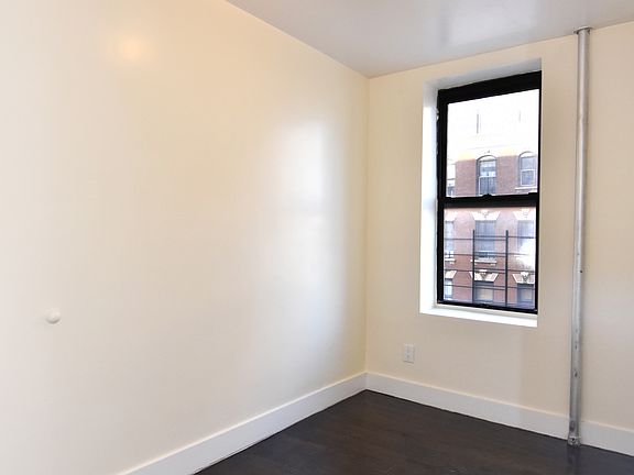 5th image of 100 W 143rd St APT 2