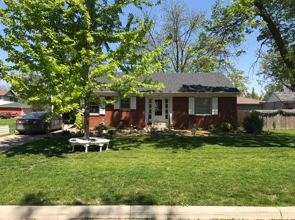 819 3rd Ave SE, Waseca, MN 56093