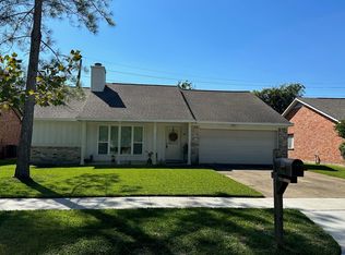 3114 Sleepy Hollow Dr, Sugar Land, TX 77479