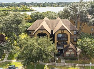 355 Lakepointe Dr UNIT 301, Altamonte Springs, FL 32701